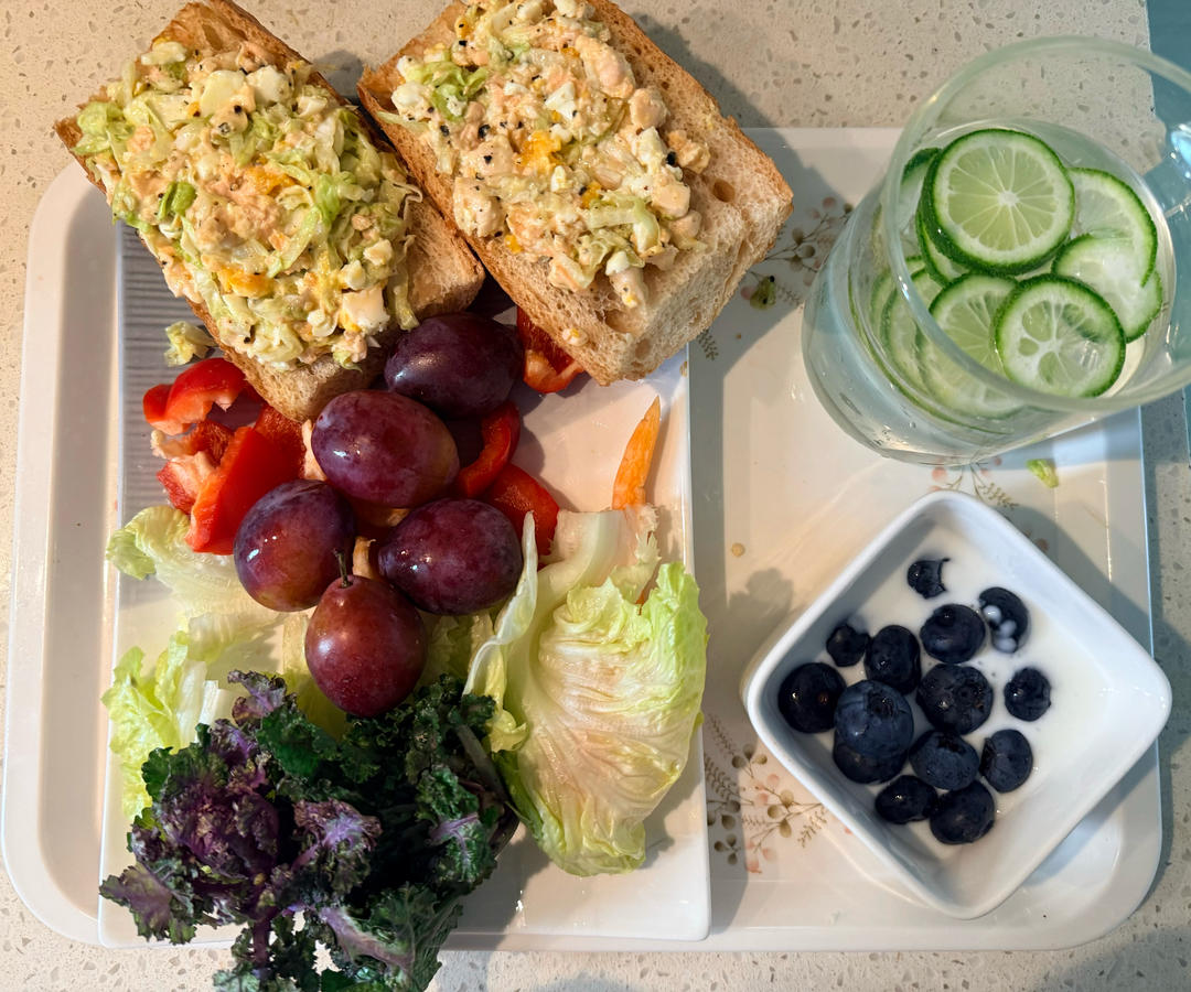 午餐•2026年3月25日