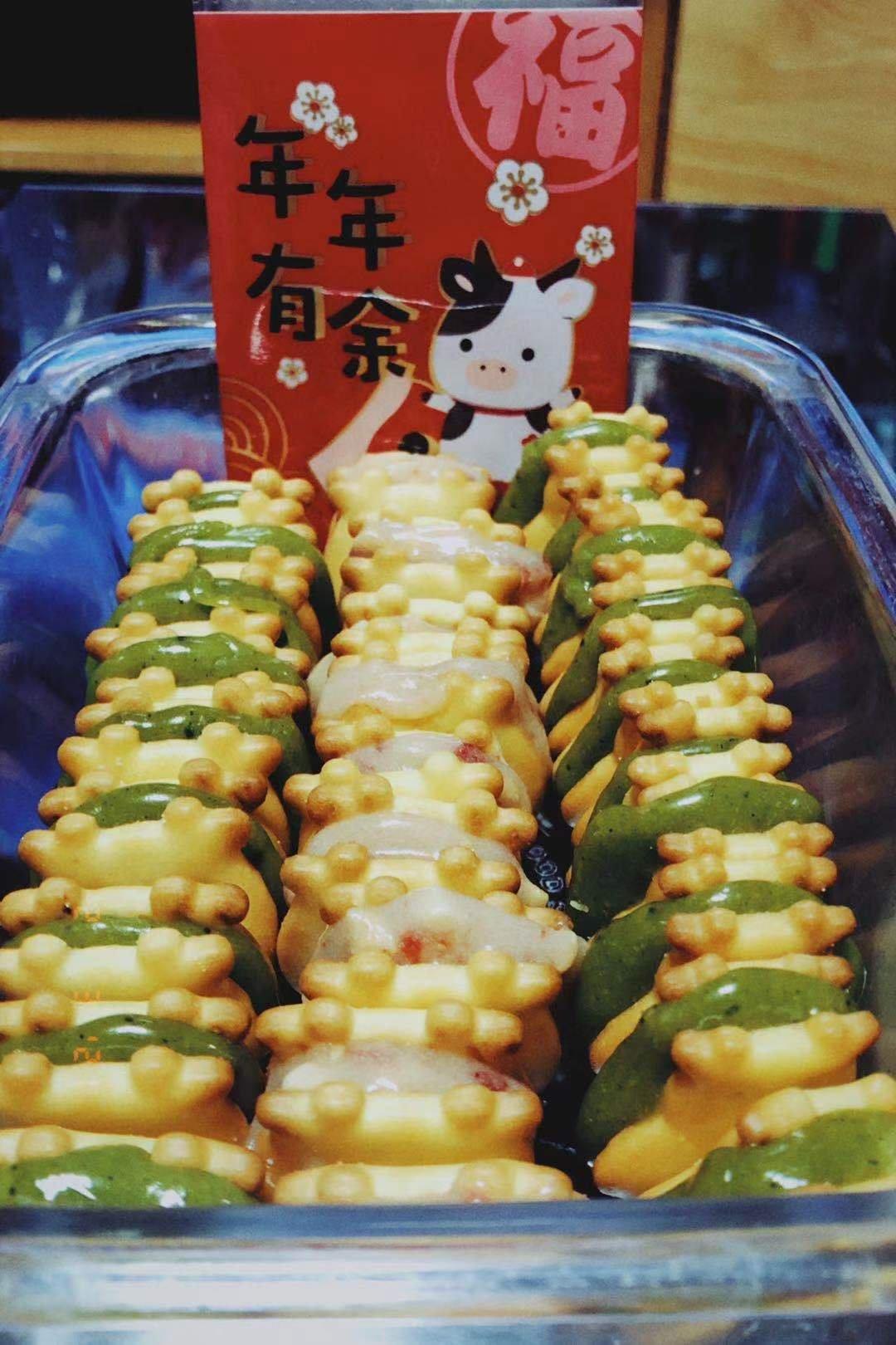 可以存放时间达到一个月的拉丝的牛轧糖饼干