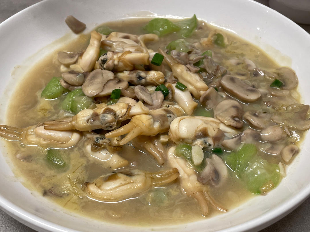 夏日三鲜烩，看着清淡，却是超级下饭菜