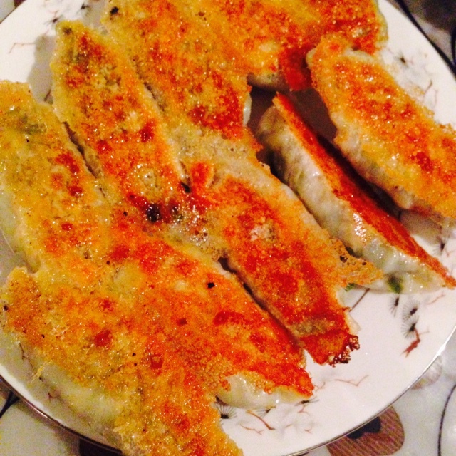 天真奇的小后厨做的三鲜锅贴 fried dumplings