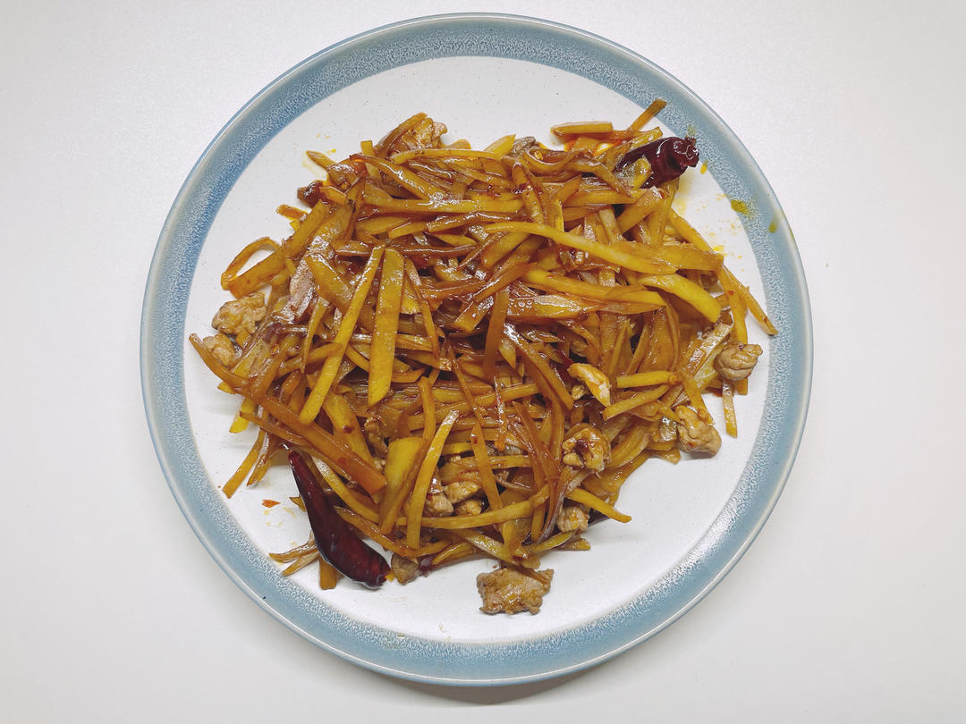酸辣土豆丝（绝对清脆爽口，比外面卖的好吃，有诀窍！）