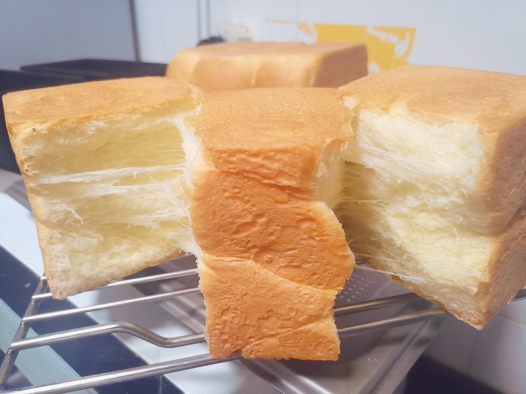 夺命软吐司(๑´ڡ`๑)超软拉丝极速方便的一次发酵吐司