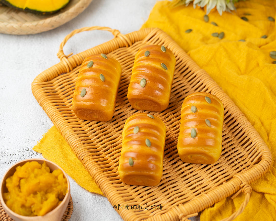 吃点健康的吧！奶香南瓜小吐司！的做法