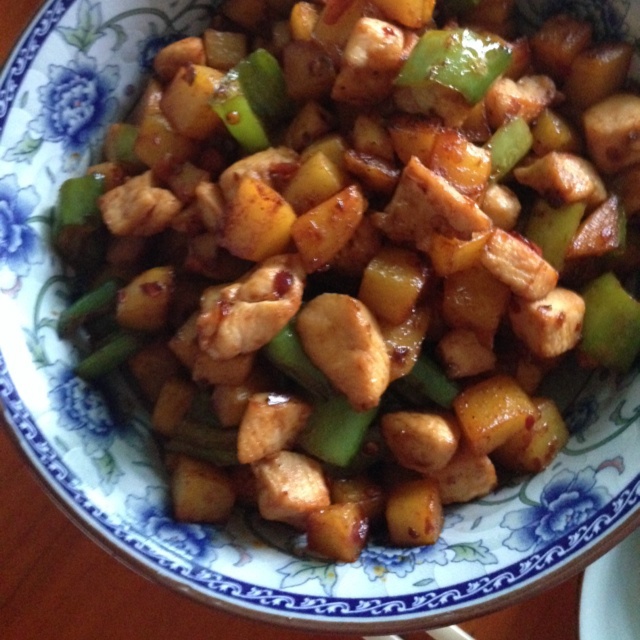 宫爆鸡丁（土豆控）