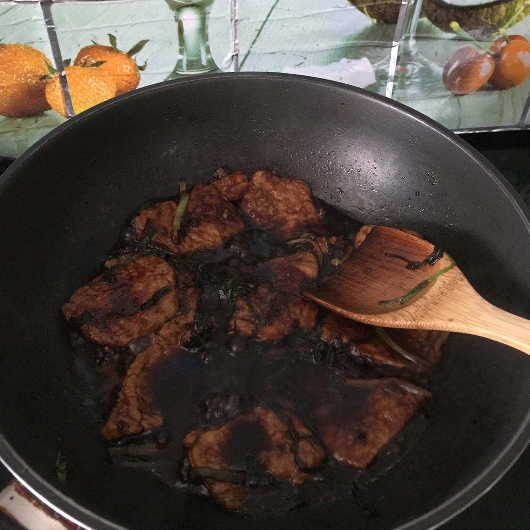 超嫩超香的葱烤大排