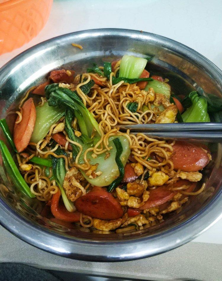 炒方便面￨幸福感爆棚