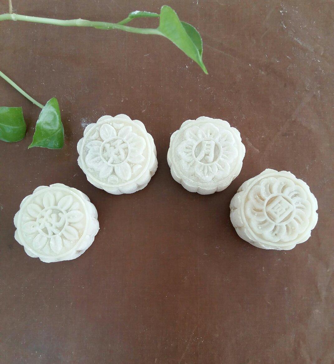 《Tinrry下午茶》冰皮月饼（奶黄馅）