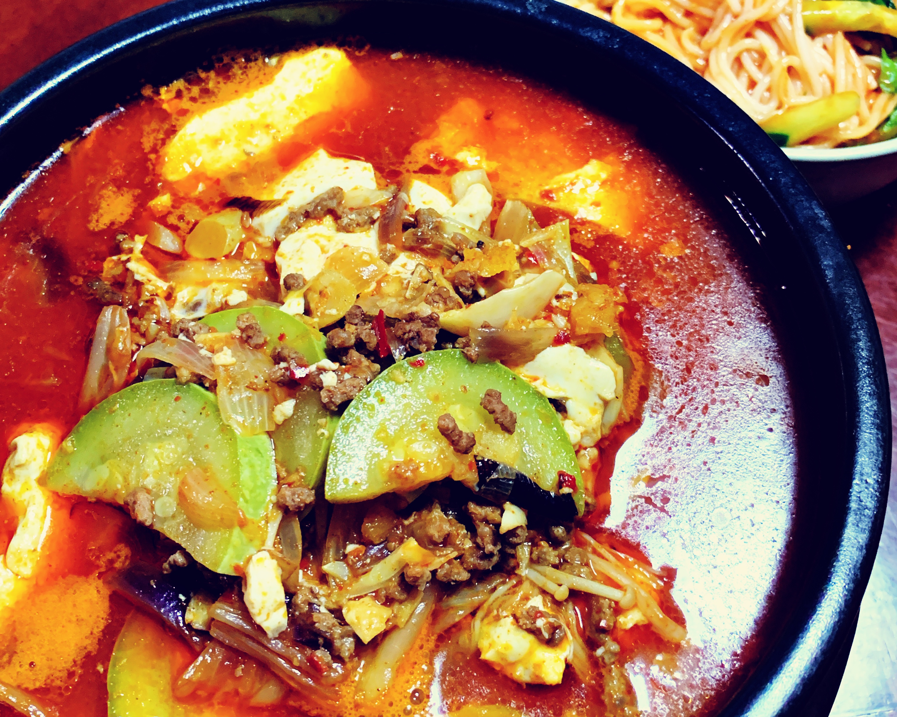 韩国🇰🇷泡菜辣汤的做法