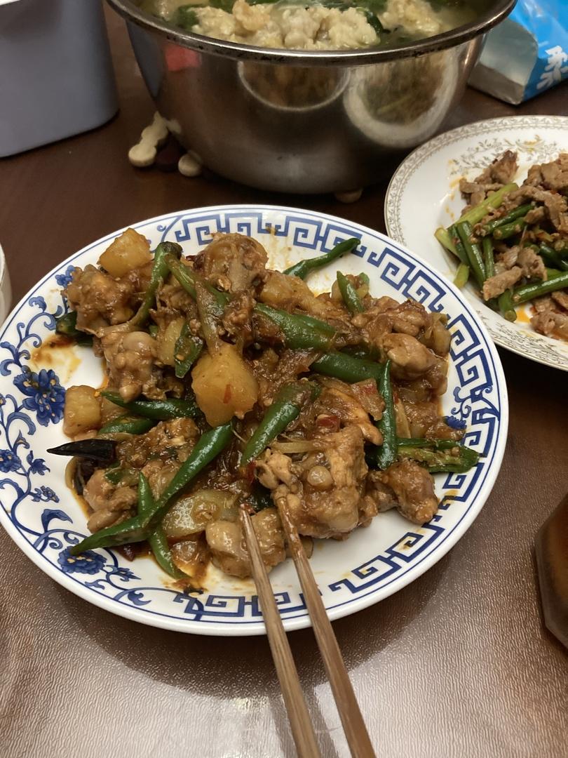 黄焖鸡炖土豆（川味版）