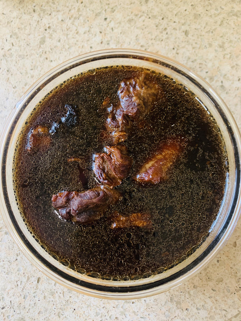 卤牛肉