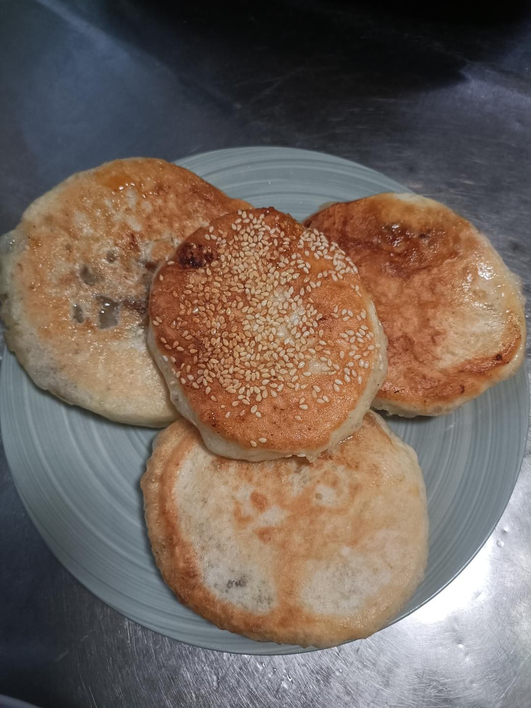 一斤面九两水馅饼，新手也能一次成功！