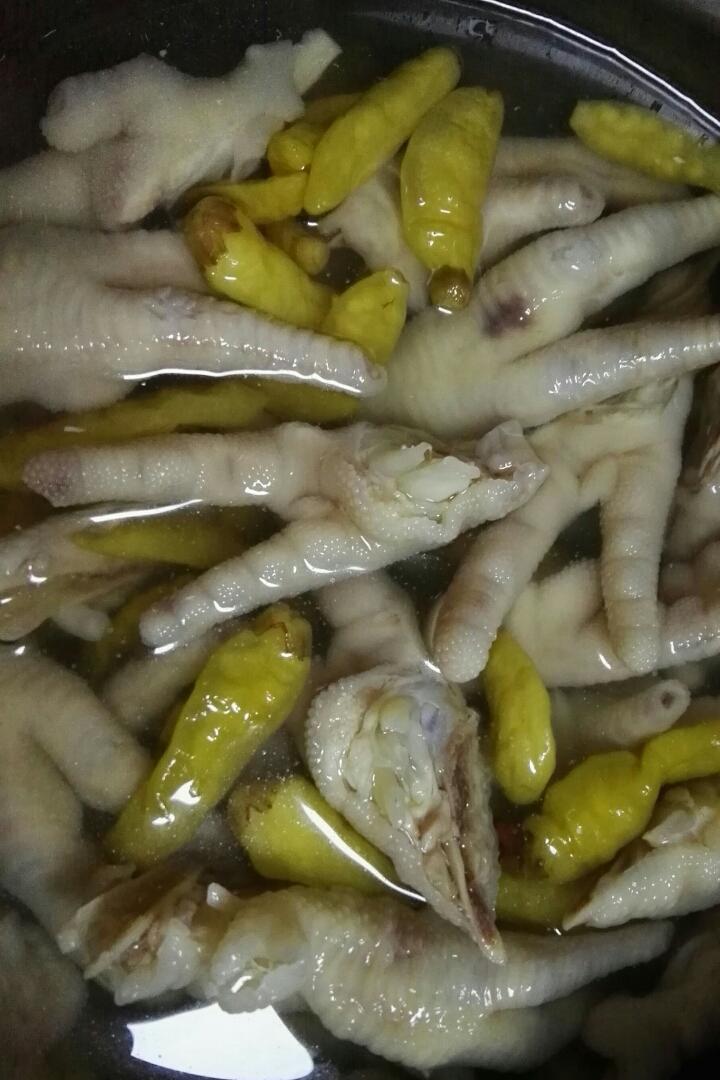 绝味泡椒凤爪