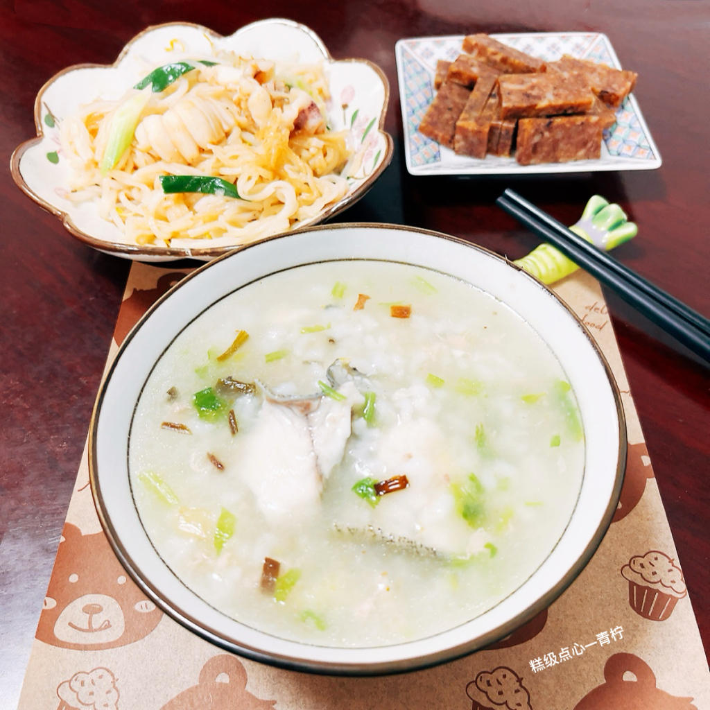 潮汕砂锅粥--春笋虾仁粥