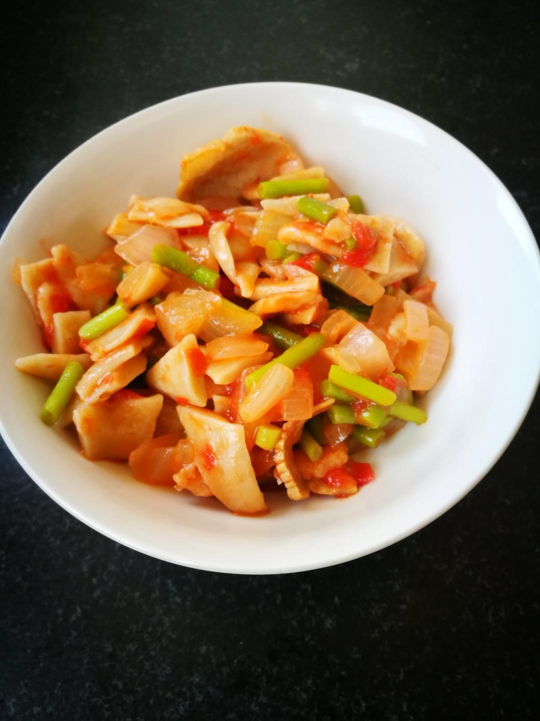 新疆丁丁炒面