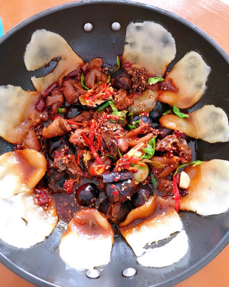 地锅鸡+自制红油【曼食慢语】