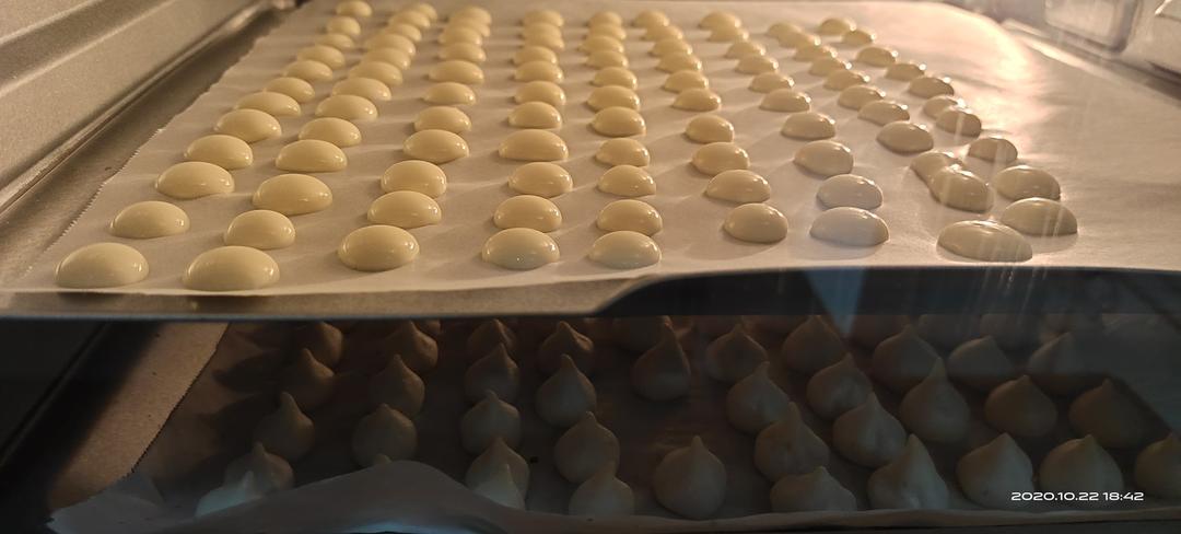 入口即化的蛋黄溶豆（超详细全视频版）