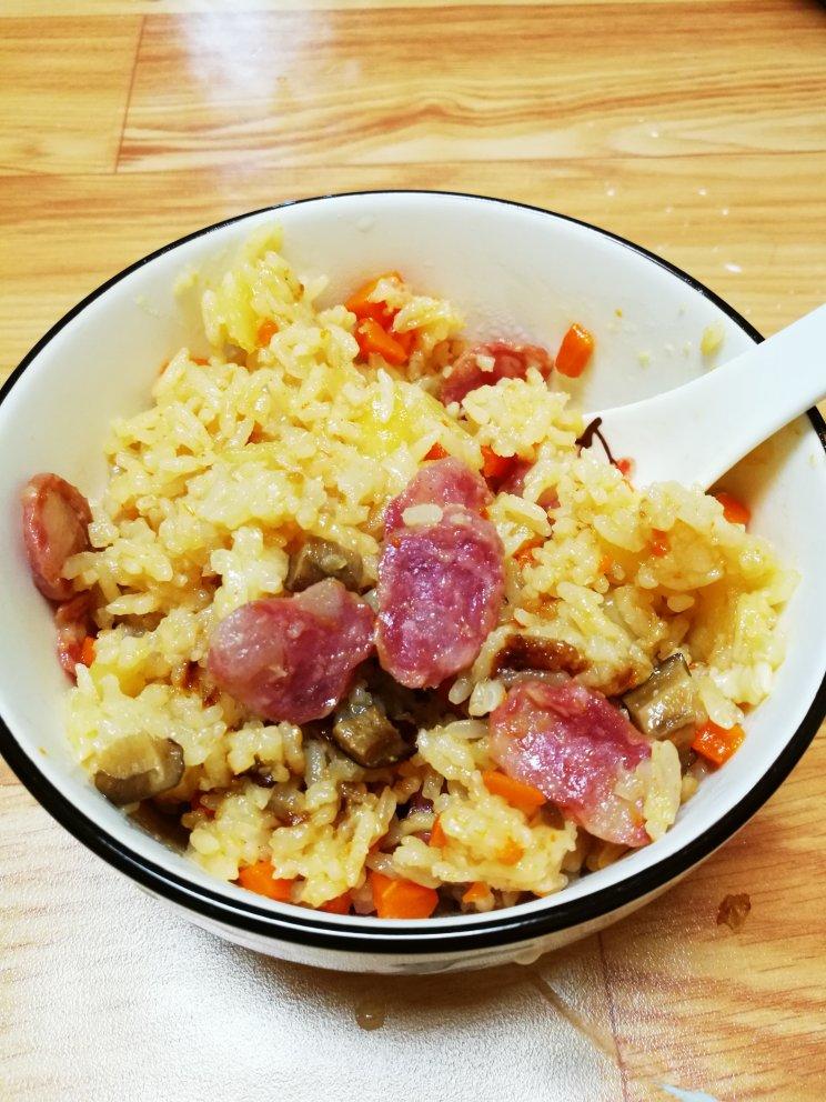 懒人必备～电饭煲腊肠焖饭