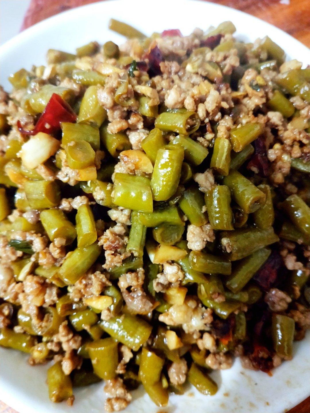 醒着做梦做的酸豆角炒肉末