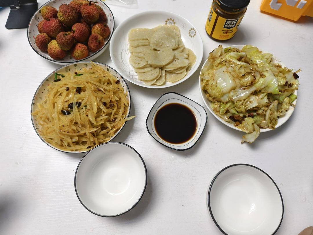 厨师长教你：“手撕包菜”的家常做法,简单又不失美味