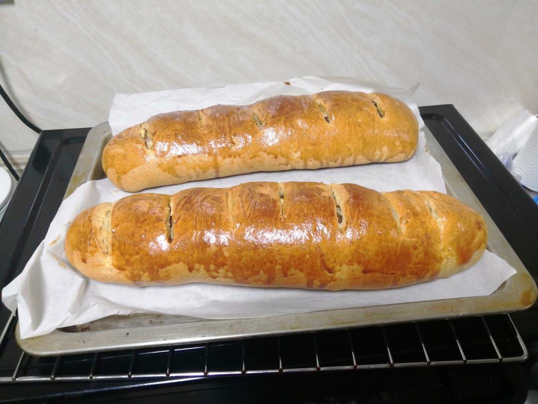 风靡代购店的新疆果仁大列巴