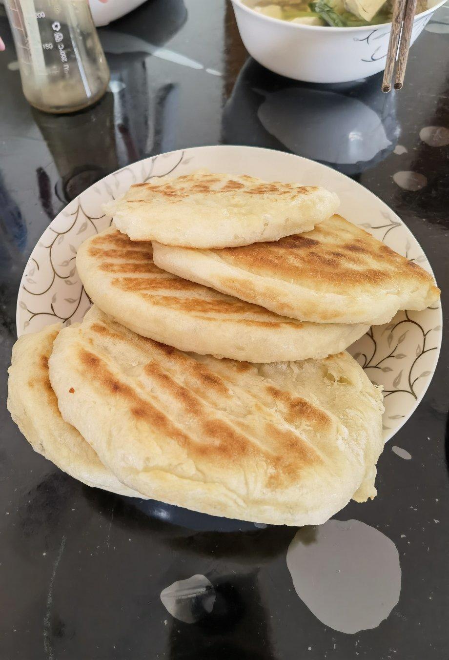 超宣软的发面饼
