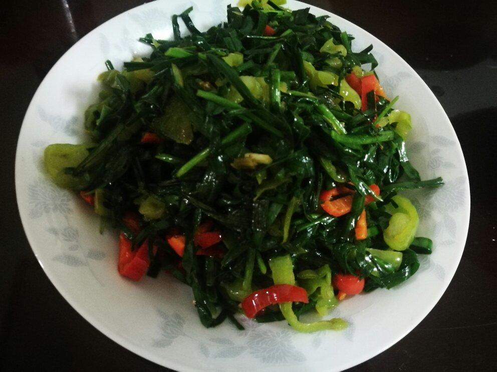 辣椒炒韭菜