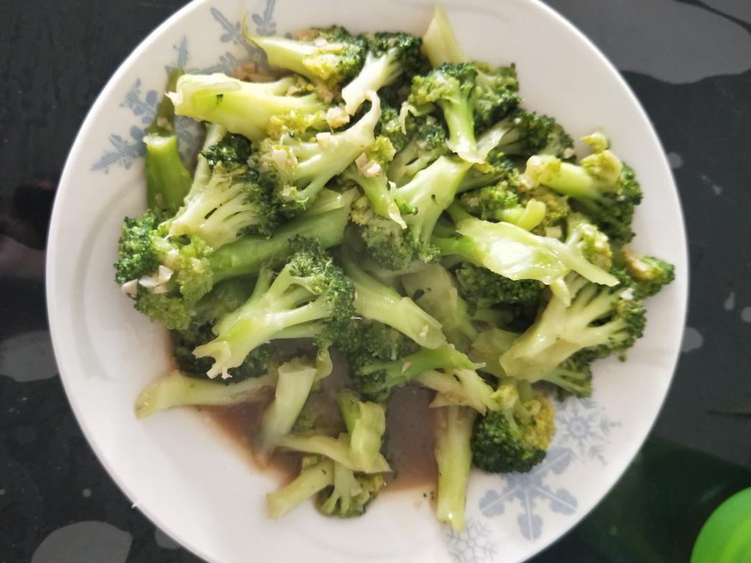 蚝油蒜蓉西兰花