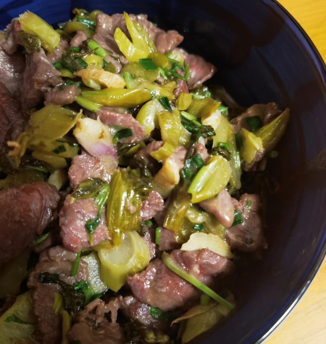 牛肉炒酸菜