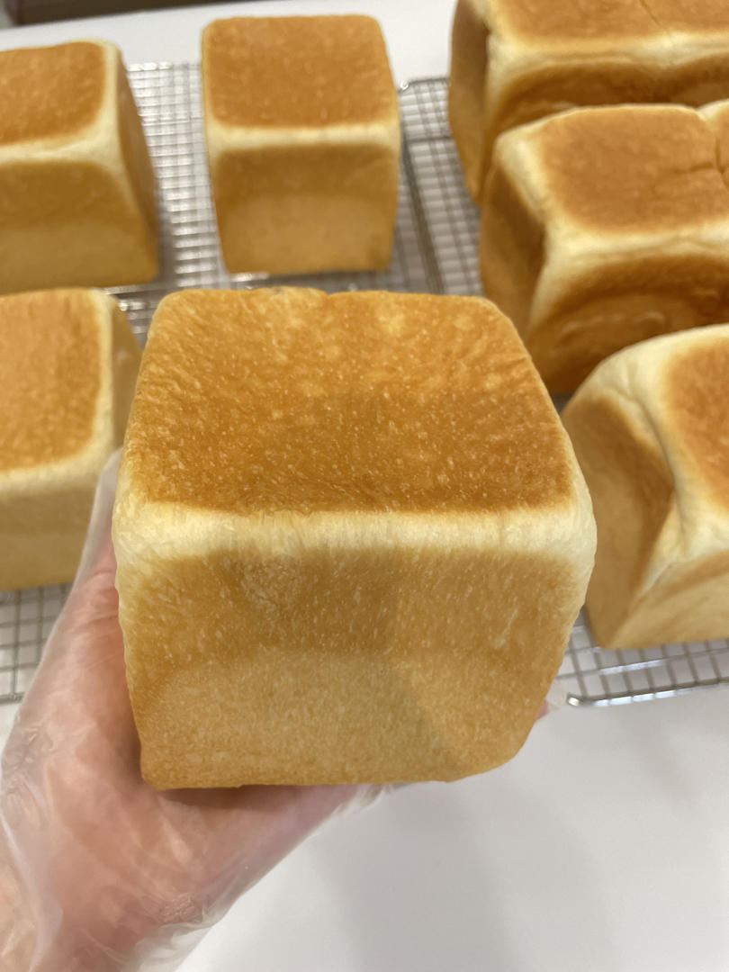 好吃到犯规的网红「生吐司」