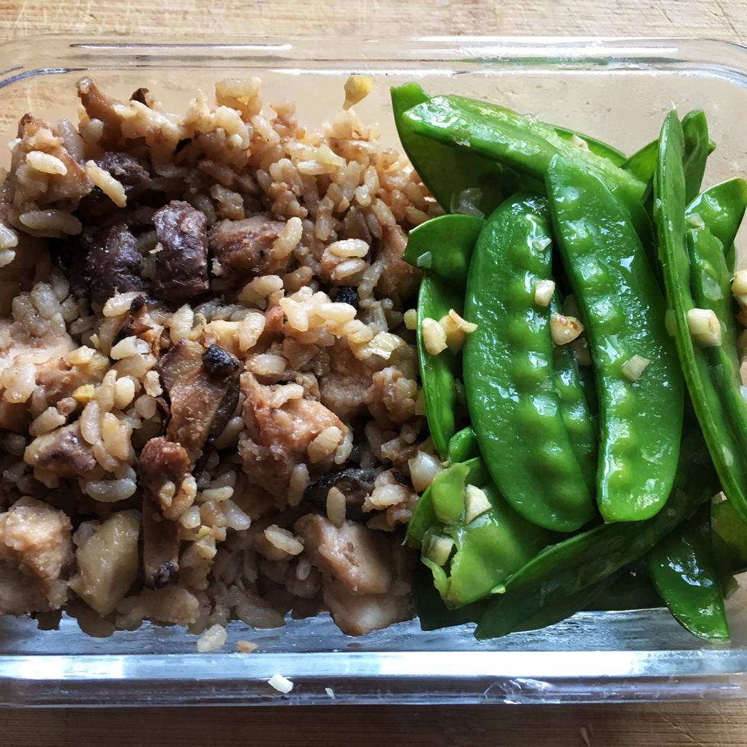 香菇栗子鸡饭