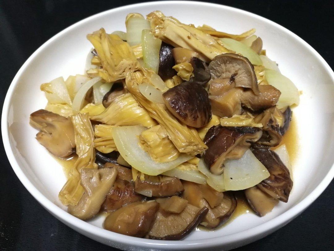 腐竹烧香菇