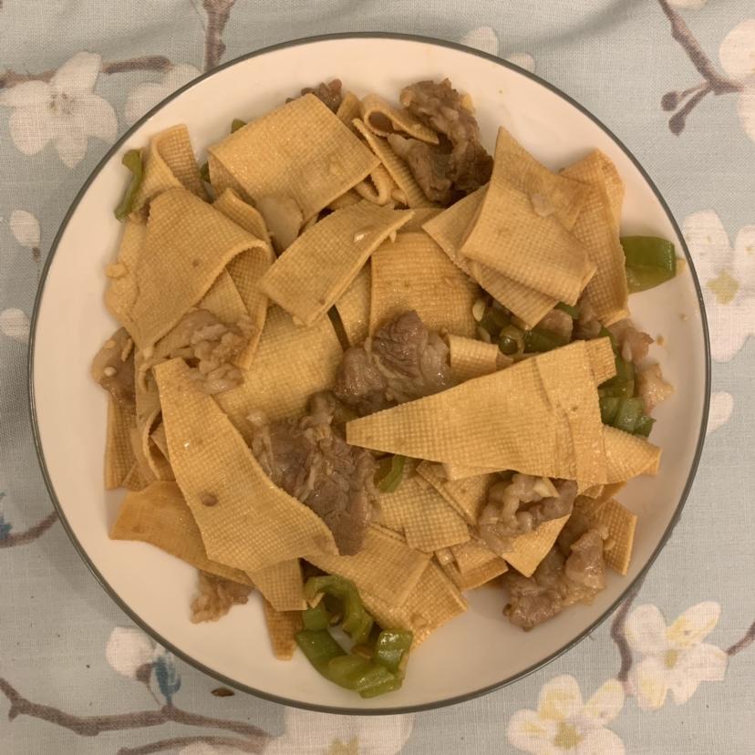 肉炒尖椒干豆腐