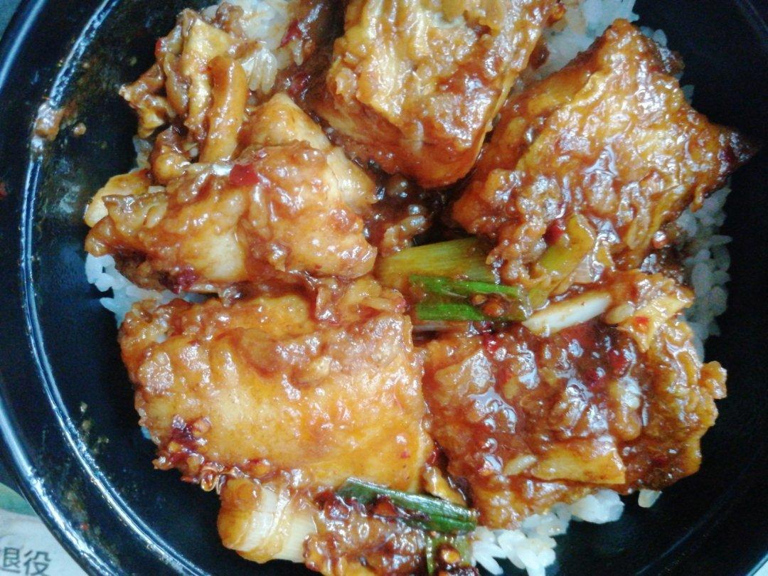 红烧鱼块