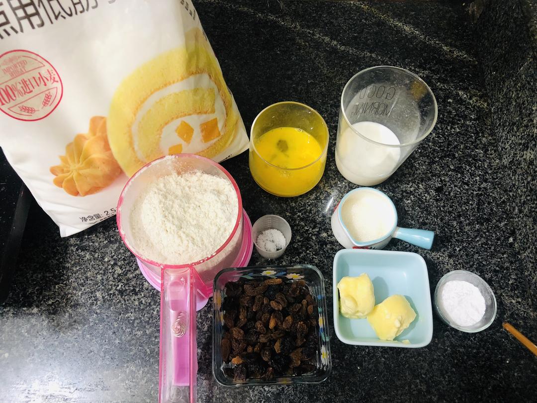 纯奶手撕吐司的做法 步骤1