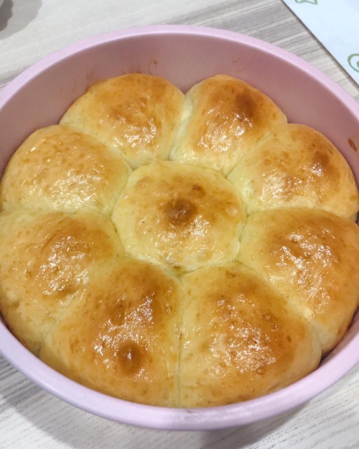 超软的牛奶小餐包