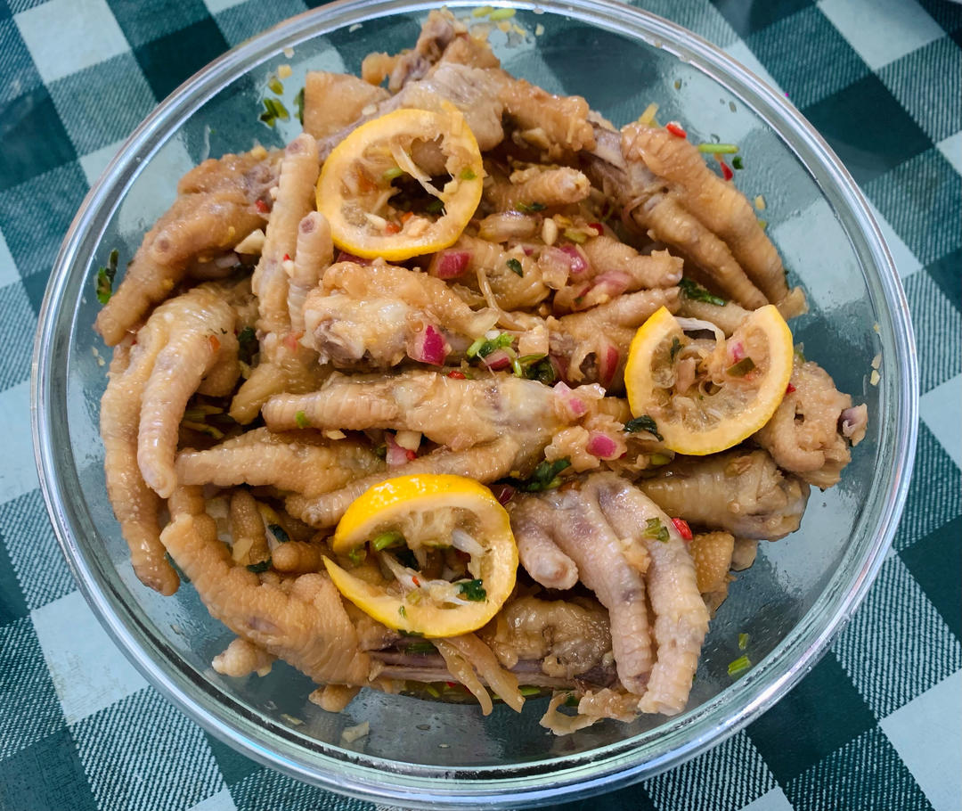 柠檬酸辣鸡爪         （抖音网红鸡爪）