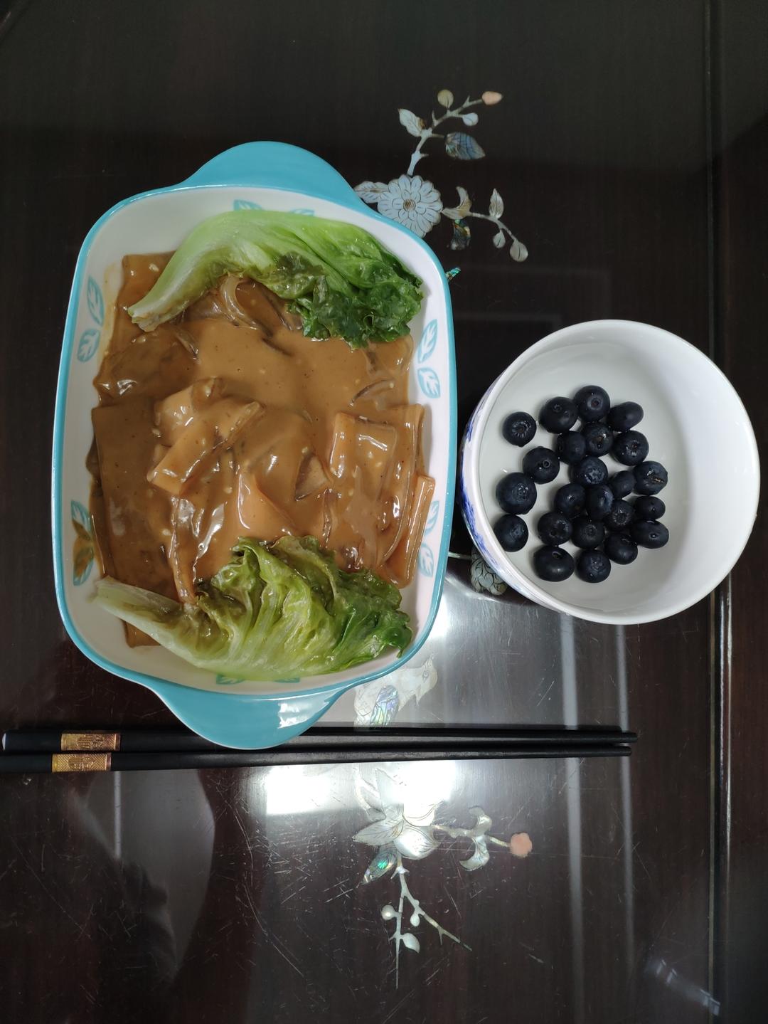 秒杀小夜市的麻酱流汁宽粉