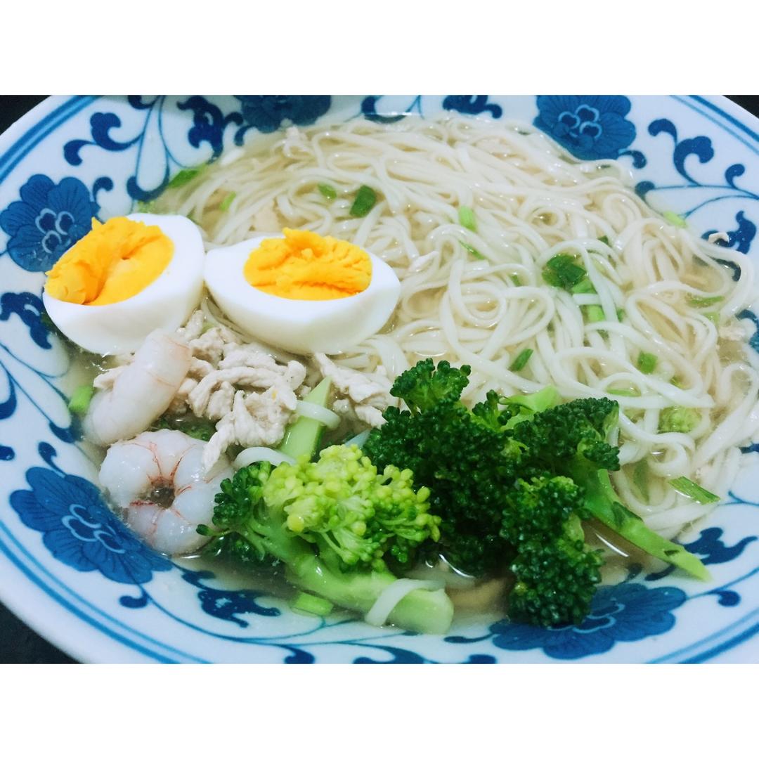 超级入味好吃的番茄鸡蛋面