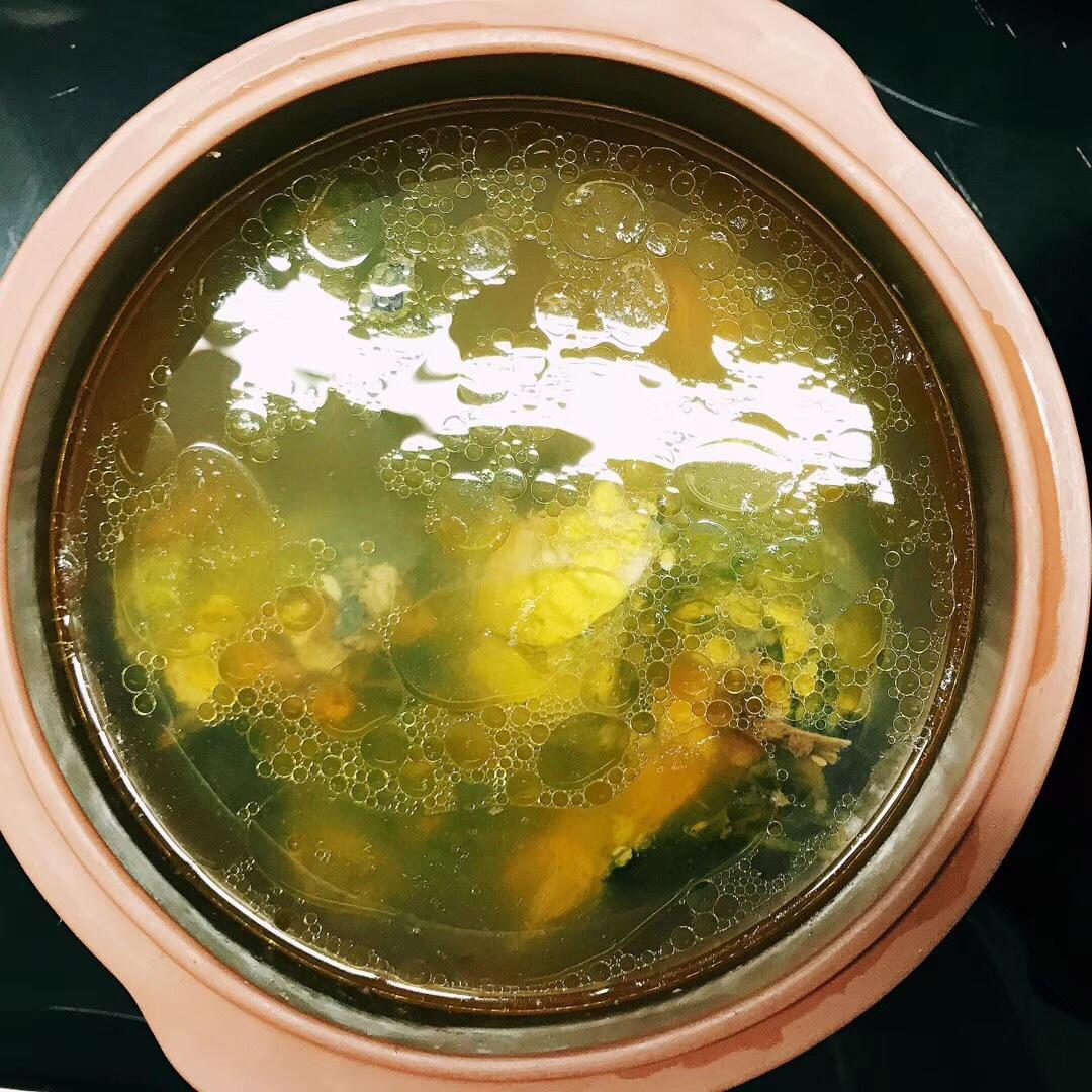清炖酒酿乌骨鸡