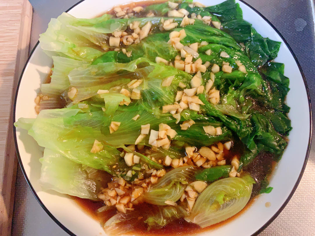 厨师长教你：“蚝油生菜”的家常做法，爽脆鲜嫩，简单易做