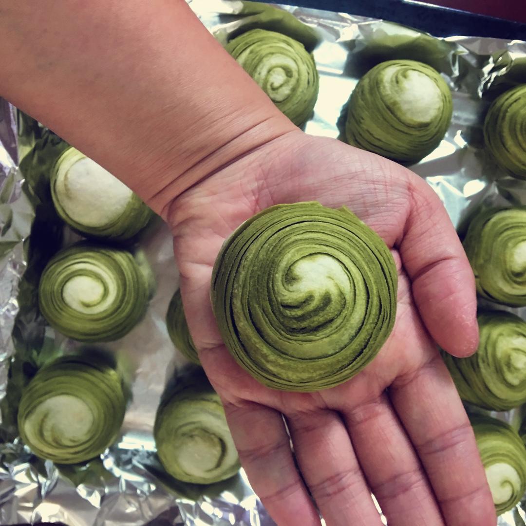 蛋黄酥~紫薯、抹茶、原味~花好月圆，中秋快乐~内附一次做六色蛋黄酥方法~