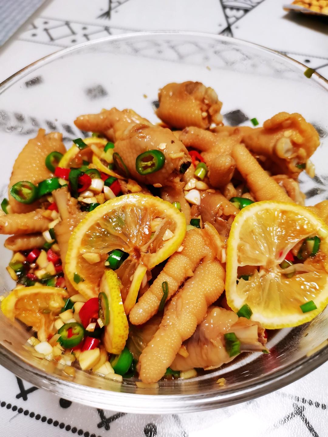 【柠檬酸辣鸡爪】自制超级无敌美味的网红鸡爪
