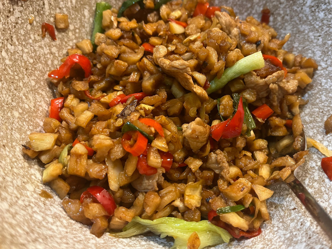 萝卜干炒肉