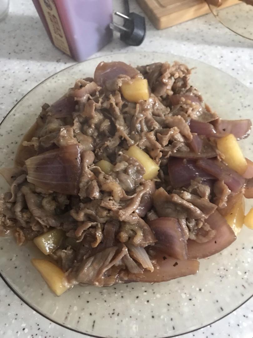 好吃到舔碗底的土豆肥牛拌饭