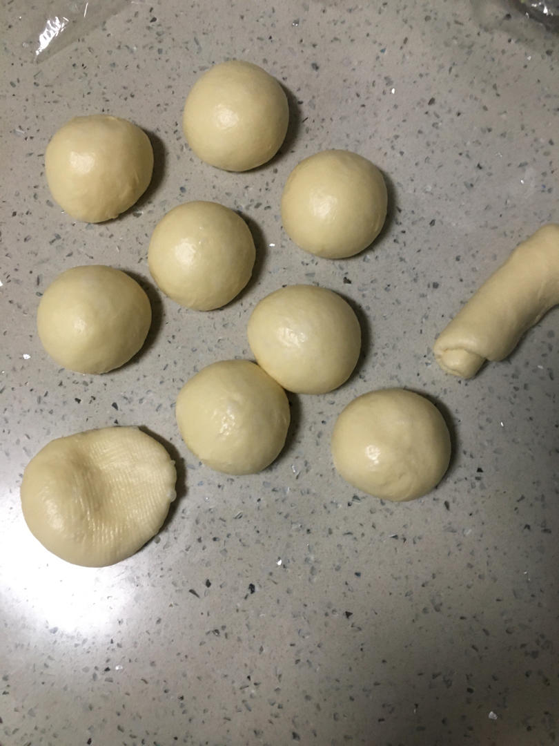 软到不知所措的牛奶卷