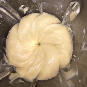 白莲容蛋黄月饼的做法 步骤4