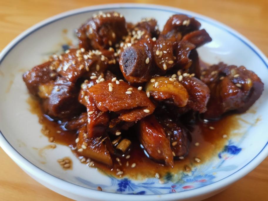 闺女爱吃的糖醋排骨的做法