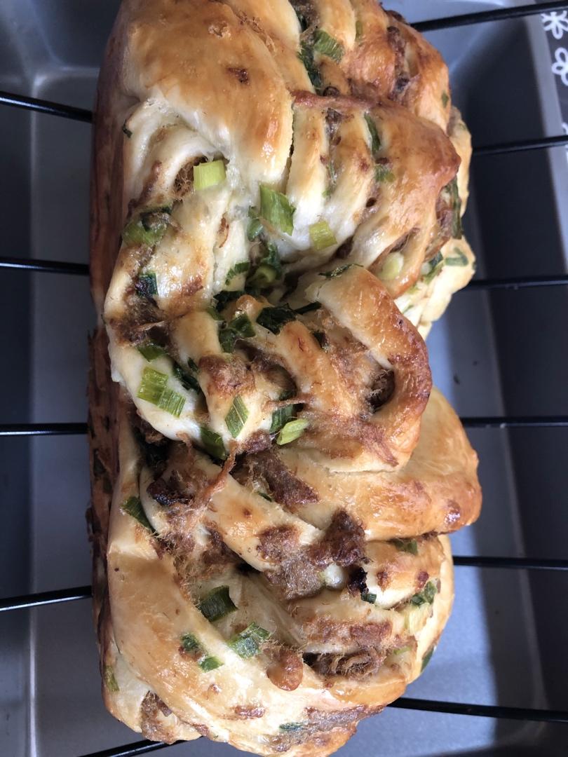 香葱肉松手撕吐司