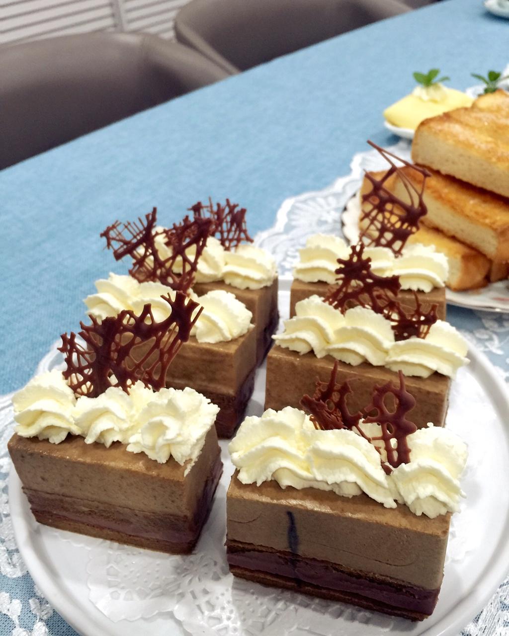 suxia做的卡布奇诺蛋糕cappuccino咖啡白巧克力慕斯配巧克力甘纳许