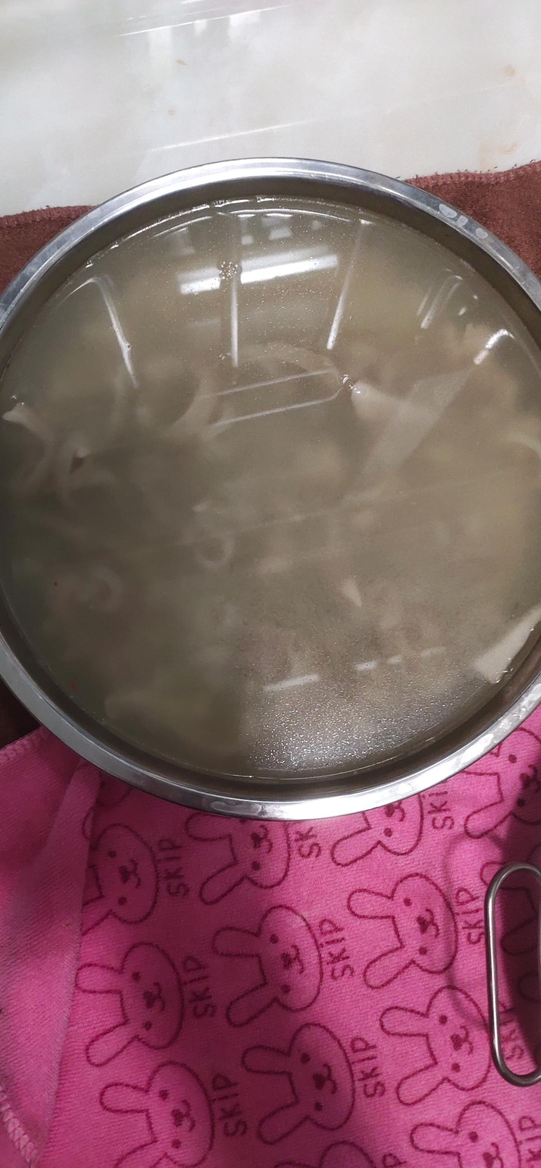 家庭自制猪皮冻